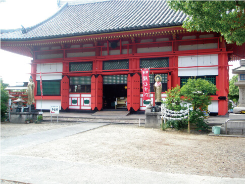 愛染堂・勝鬘院様 塗装後の写真